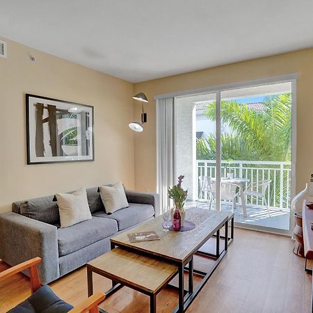 Dharma Home Suites South Miami At Red Road Commons Ngoại thất bức ảnh