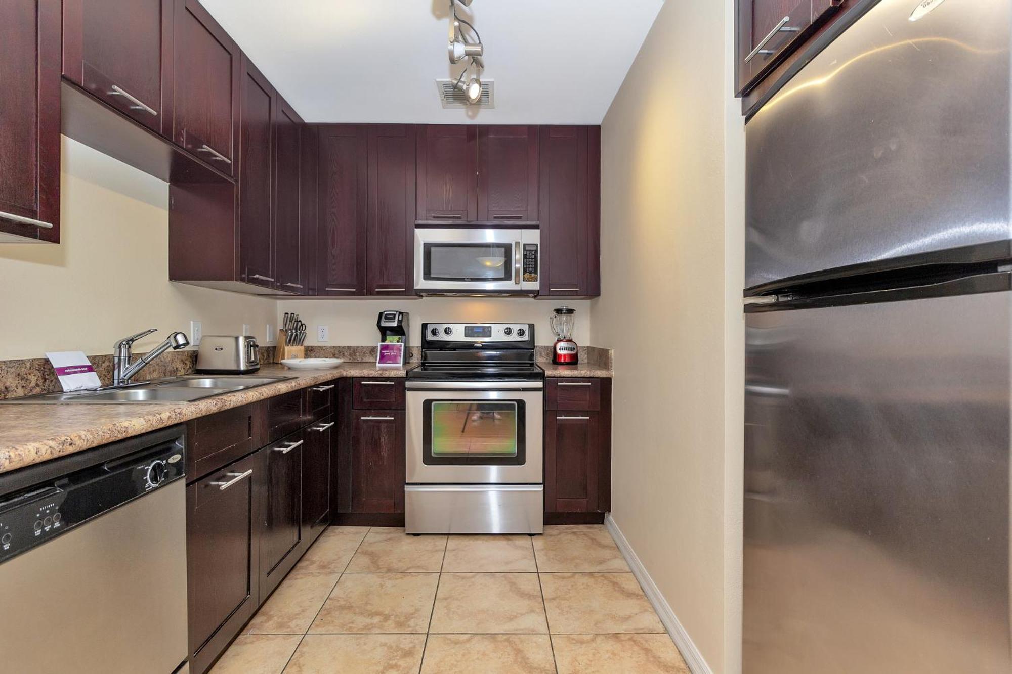 Dharma Home Suites South Miami At Red Road Commons Ngoại thất bức ảnh